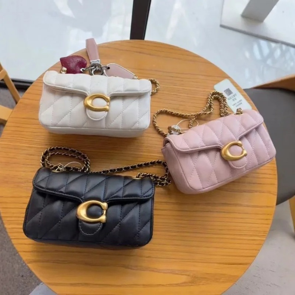 Luxury Bags Dior - Premium leather wallet with retro design