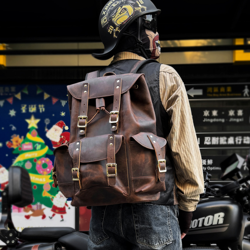 New Arrivals Leather Backpack  - Luxury Bags With Zipper avaliação e preço