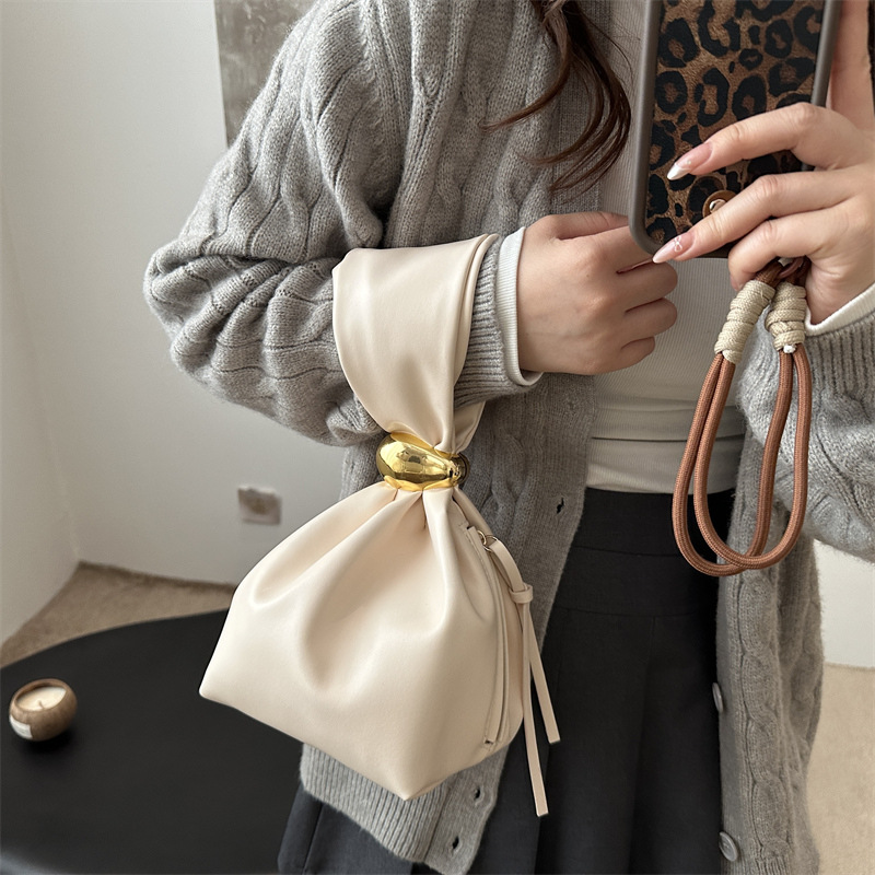 Chic Metal Buckle Drawstring C - Luxury Bags Dior avaliação e preço