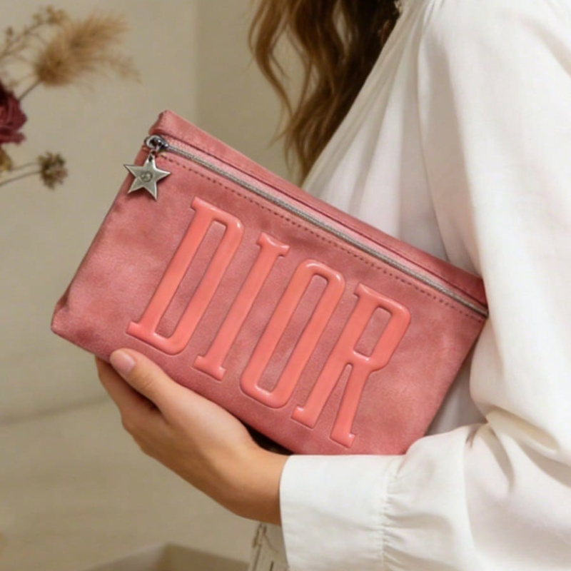 Dior’s Bag Pink Velvet Cosmeti - Luxury Bags Dior avaliação e preço