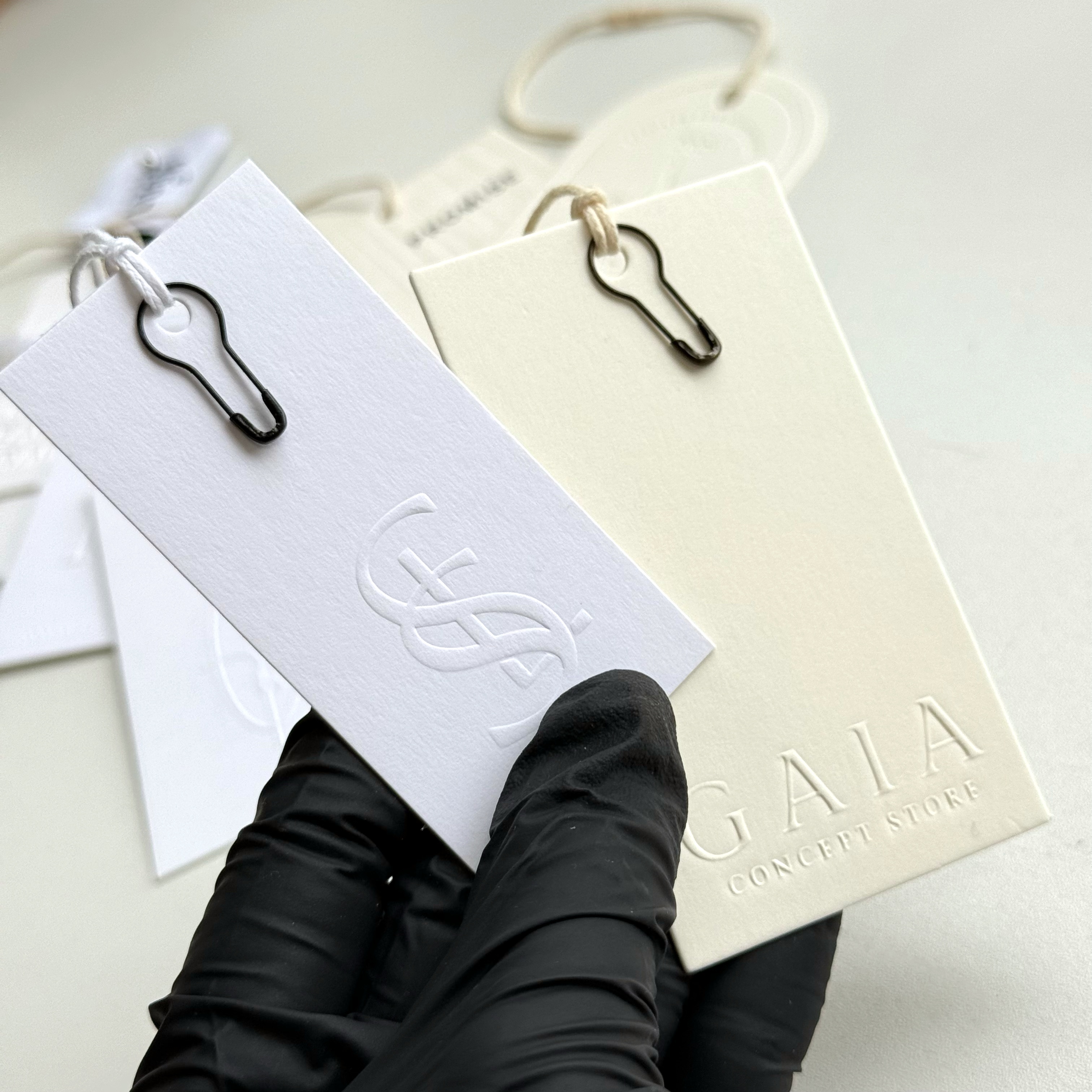 High End Embossed Logo Hang Ta - Luxury Bags Price avaliação e preço