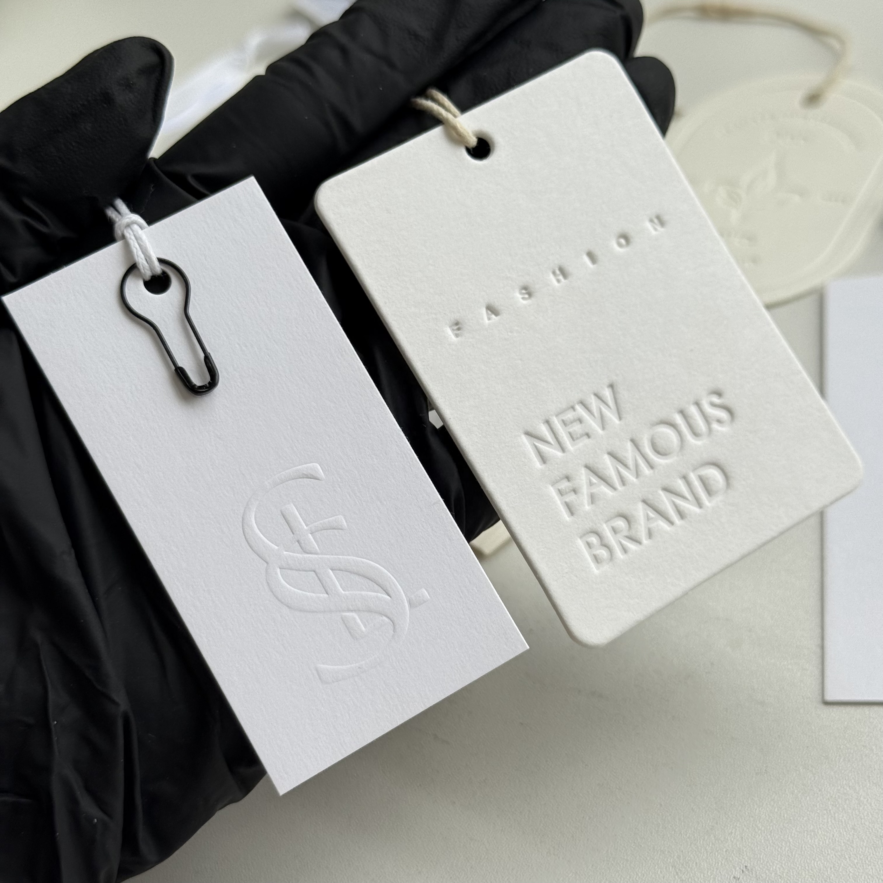 High End Embossed Logo Hang Ta - Luxury Bags Price avaliação e preço