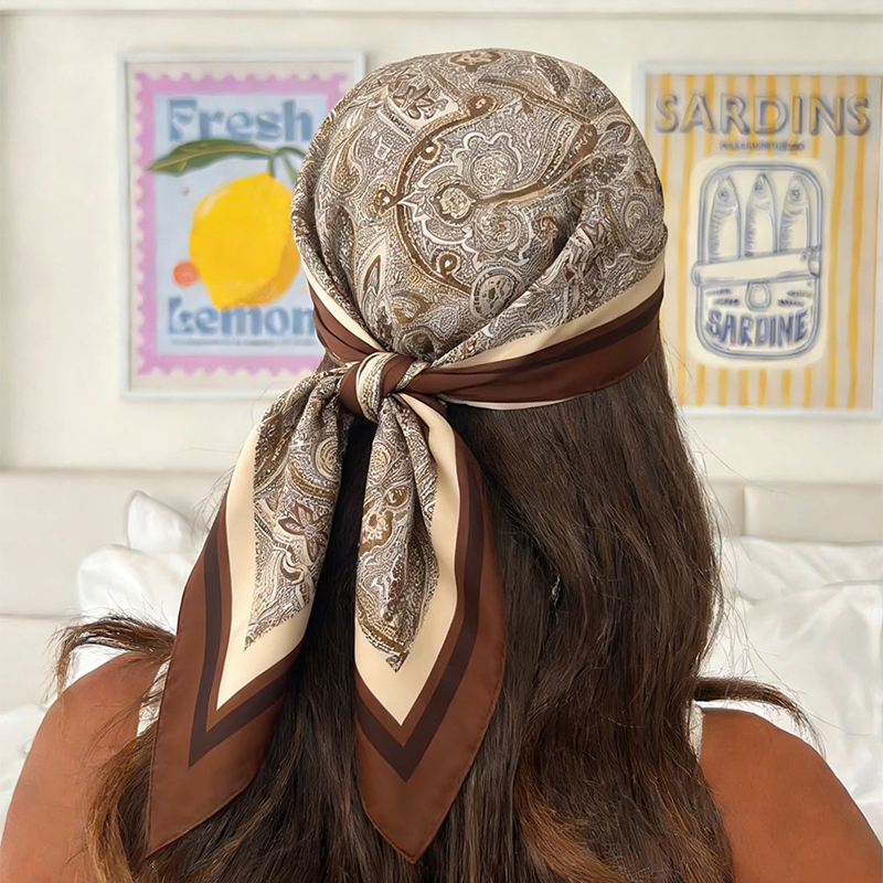 Luxury Women Silk Square Scarf - Luxury Bags Women avaliação e preço